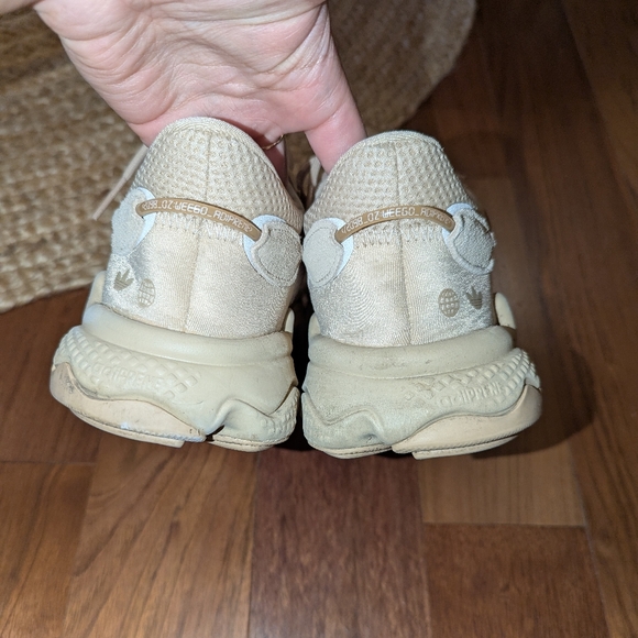 Adidas Original Ozweego - Picture 4 of 8